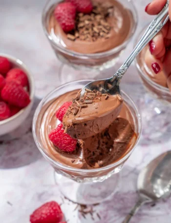 Silken-Tofu-Chocolate-Mousse